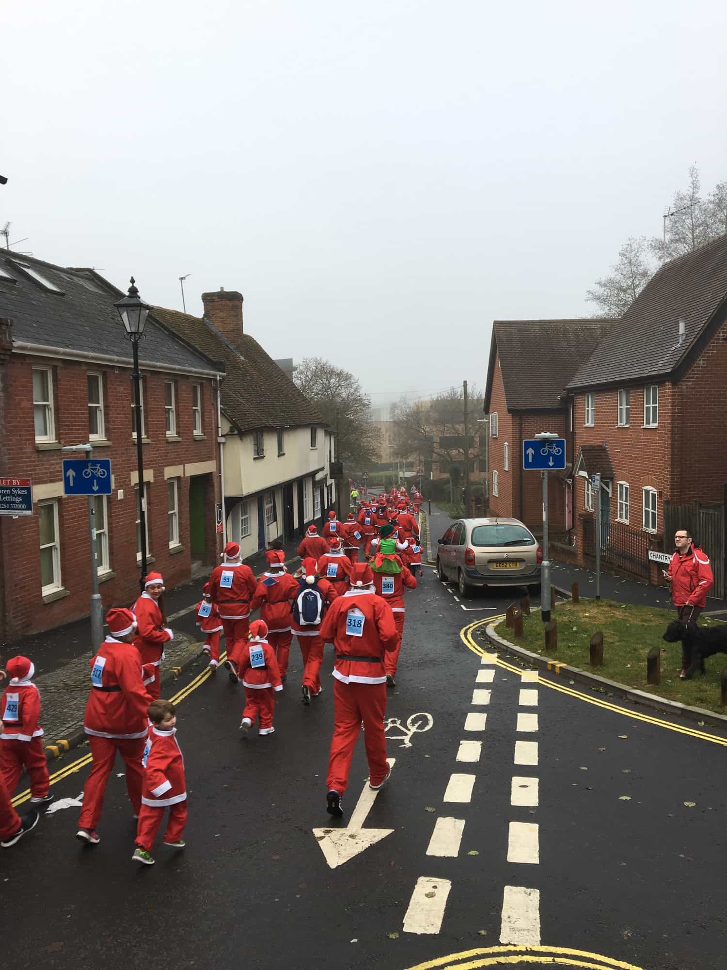 Santas running the race